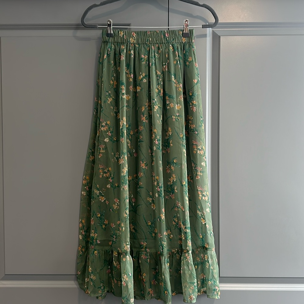Long Skirt XS NWT